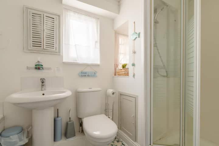 Dog Friendly Cottage 2 Mins To Beach With Hot Tub And Zappi Ev Lessingham Exteriör bild